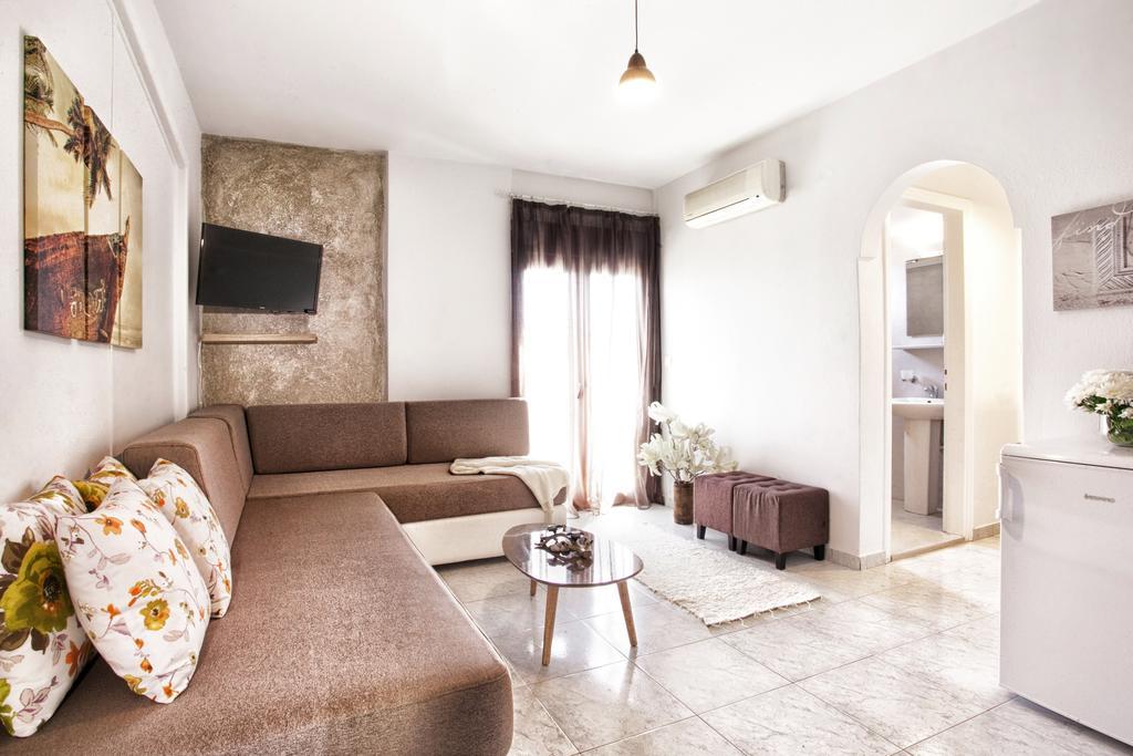 Asprolithos Studios Skiathos Town Bagian luar foto